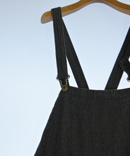 GARMENT REPRODUCTION OF WORKERS 其他款