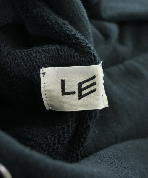 LE 連帽衫