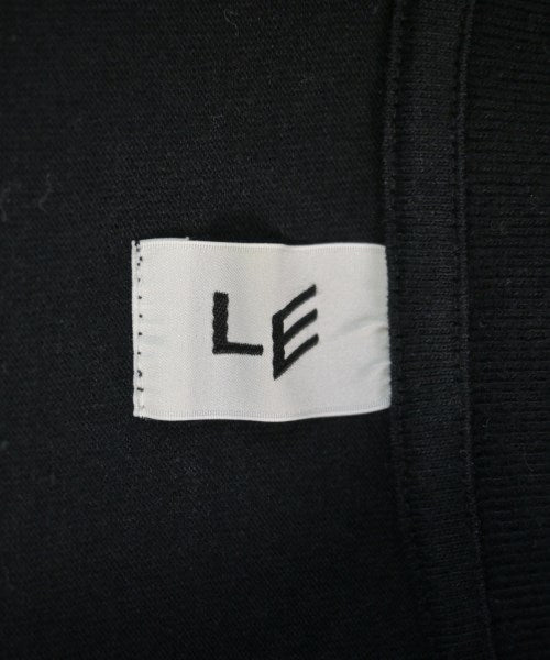 LE T恤/上衣