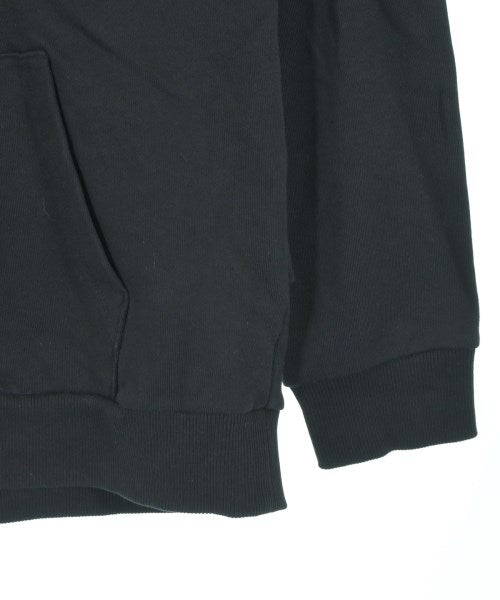 FRED PERRY 連帽衫