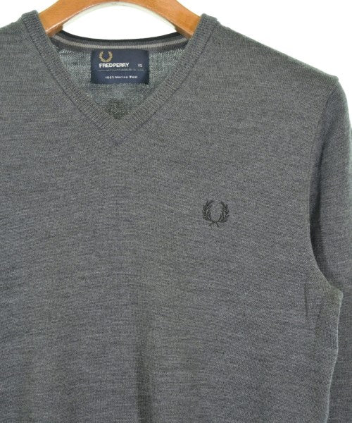 FRED PERRY 毛衣