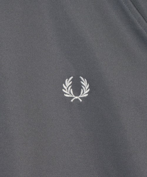 FRED PERRY T恤/上衣