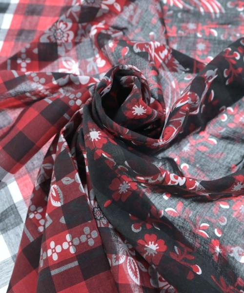 tricot COMME des GARCONS 披肩