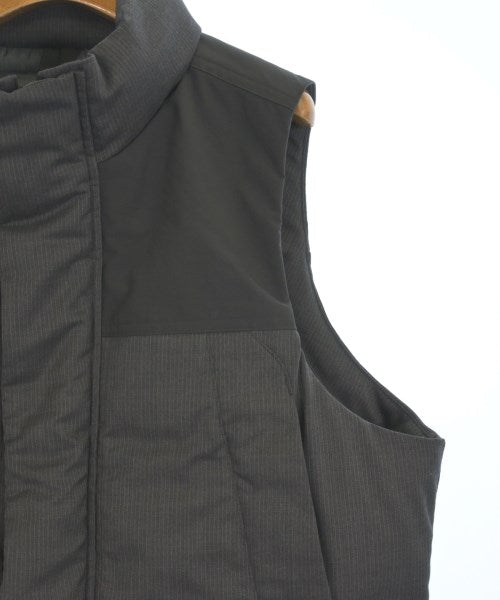 COMME des GARCONS HOMME 羽絨夾克/背心