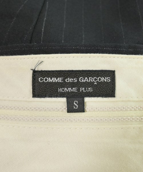 COMME des GARCONS HOMME PLUS 剪裁