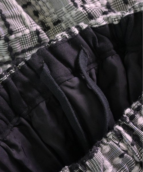 COMME des GARCONS COMME des GARCONS 膝上裙