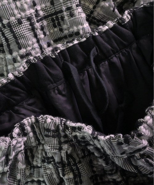 COMME des GARCONS COMME des GARCONS 膝上裙