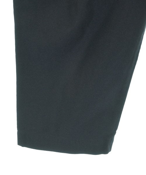 COMME des GARCONS COMME des GARCONS 剪裁