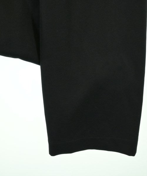 COMME des GARCONS COMME des GARCONS 剪裁褲