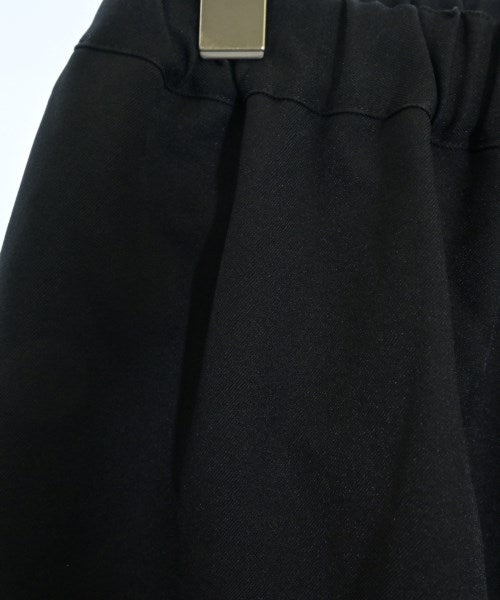COMME des GARCONS COMME des GARCONS 剪裁褲