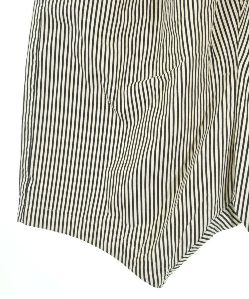 COMME des GARCONS COMME des GARCONS 剪裁褲
