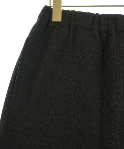 COMME des GARCONS COMME des GARCONS 剪裁褲