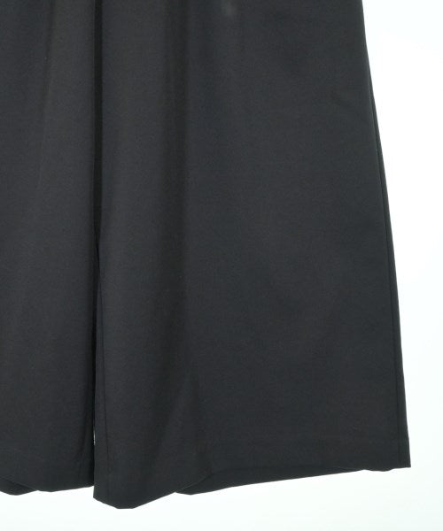 COMME des GARCONS COMME des GARCONS 剪裁褲