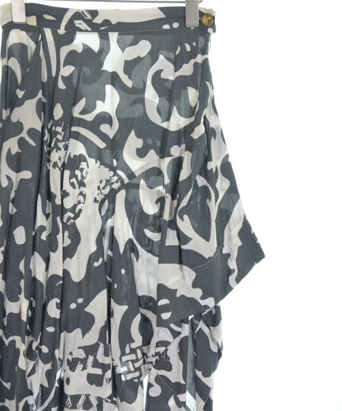Vivienne Westwood 膝上裙