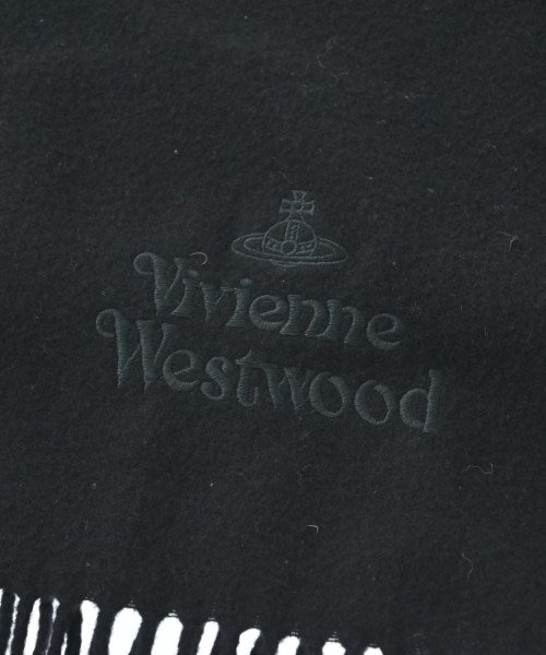 Vivienne Westwood 冬季圍巾