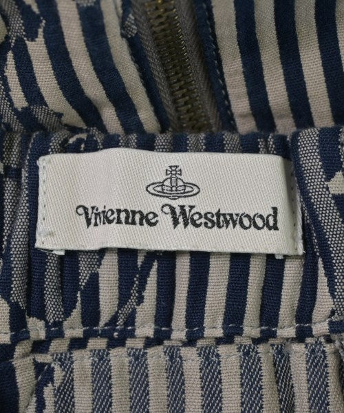 Vivienne Westwood 膝上裙