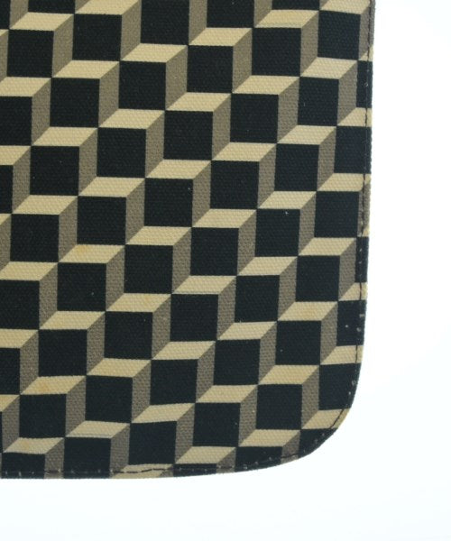 PIERRE HARDY 手拿包