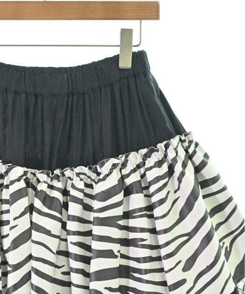 COMME des GARCONS 膝上裙