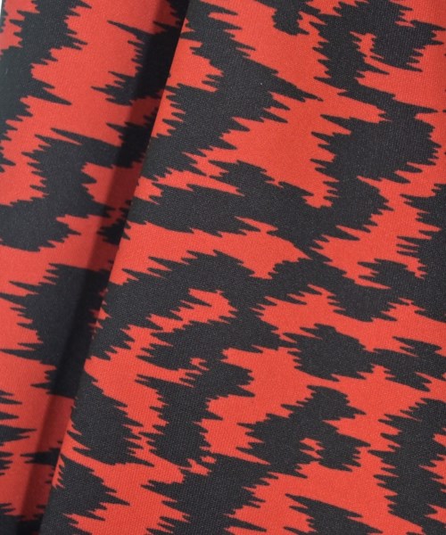 COMME des GARCONS 膝上裙