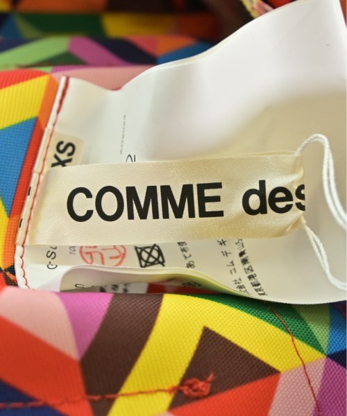 COMME des GARCONS 膝上裙