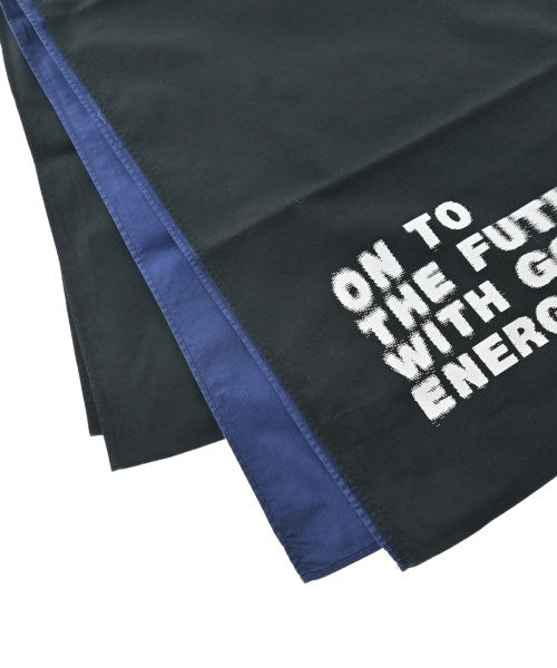 COMME des GARCONS 披肩