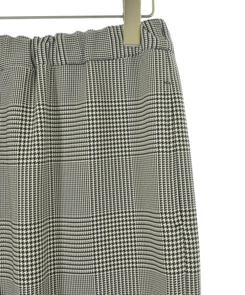 COMME des GARCONS 膝上裙