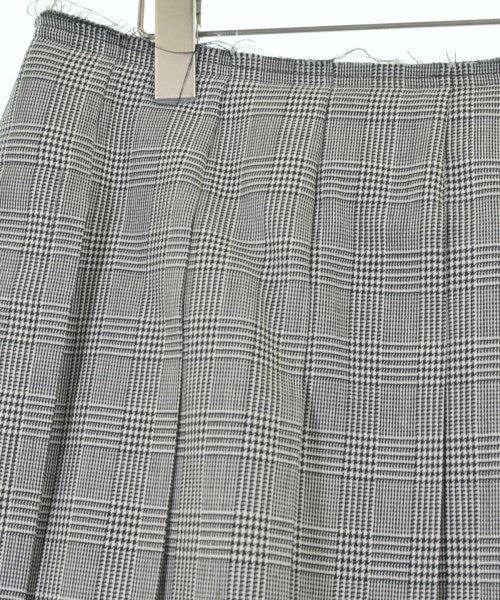 COMME des GARCONS 膝上裙