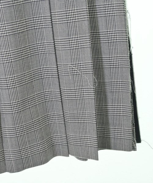 COMME des GARCONS 膝上裙