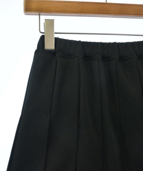 COMME des GARCONS 膝上裙