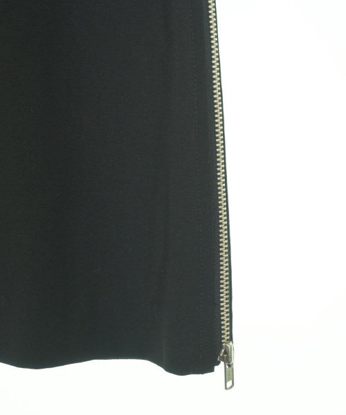COMME des GARCONS 膝上裙