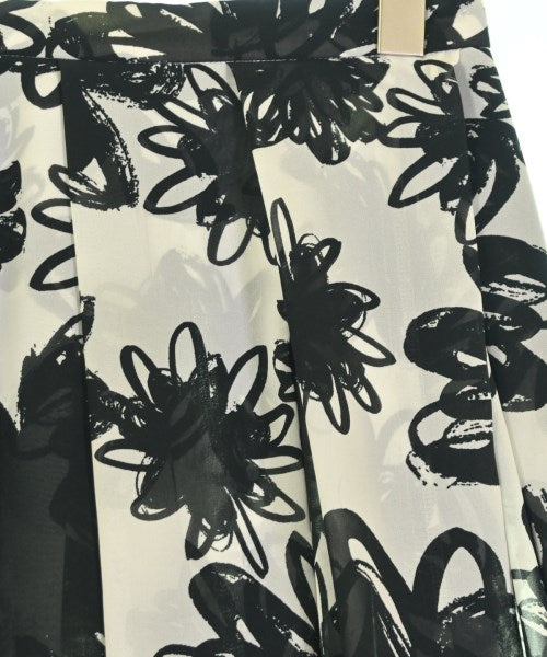 COMME des GARCONS 膝上裙