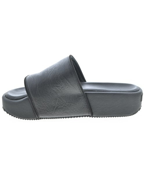 Y-3 涼鞋