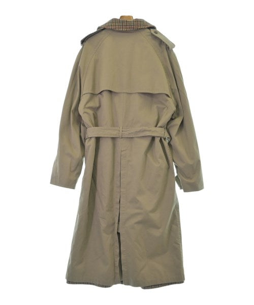 BALENCIAGA 支撐領外套