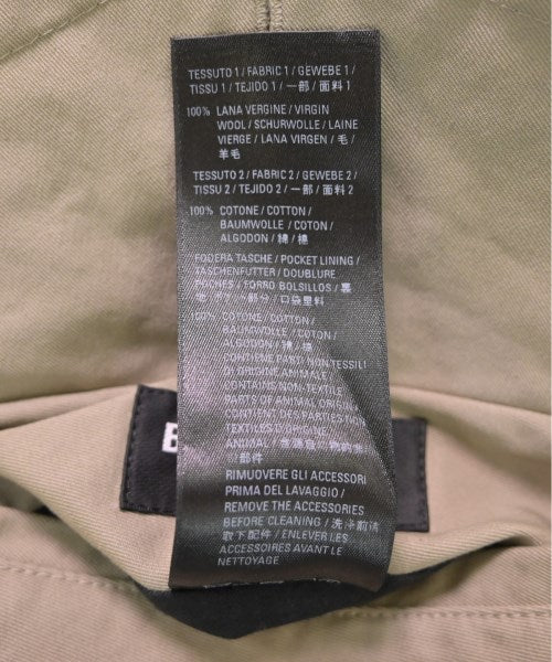 BALENCIAGA 支撐領外套