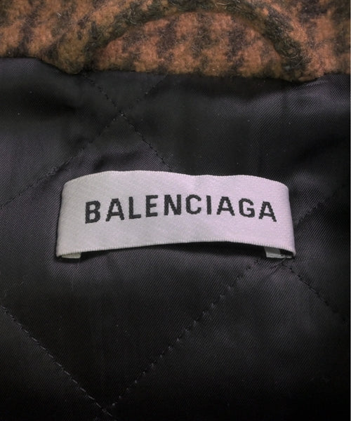 BALENCIAGA 支撐領外套