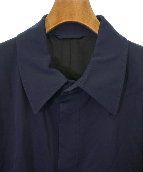 BALENCIAGA 支撐領外套