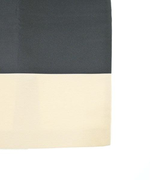 BALENCIAGA 膝上裙