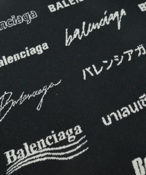 BALENCIAGA 冬季圍巾