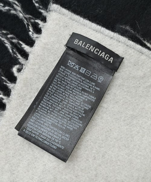 BALENCIAGA 冬季圍巾