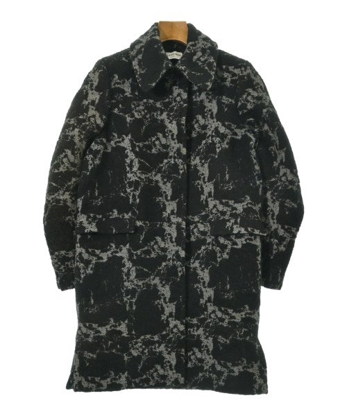 BALENCIAGA 支撐領外套