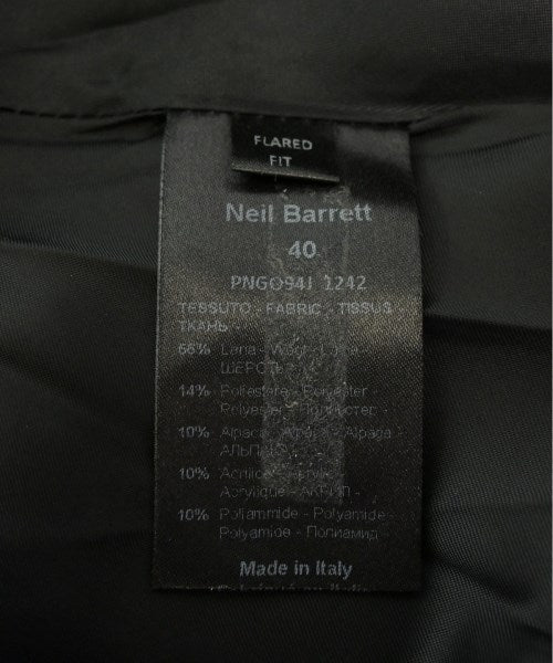 Neil Barrett 膝上裙