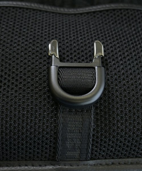 Dior Homme 肩背包