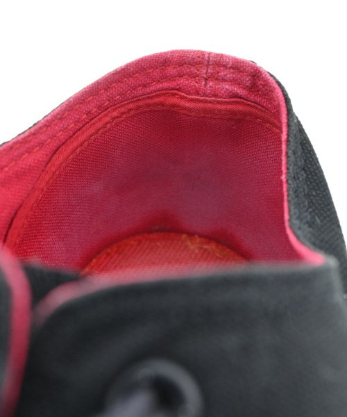 ISSEY MIYAKE 運動鞋