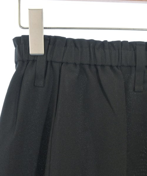 ISSEY MIYAKE 剪裁褲