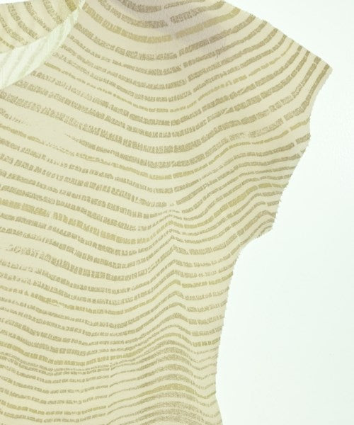 ISSEY MIYAKE T恤/上衣