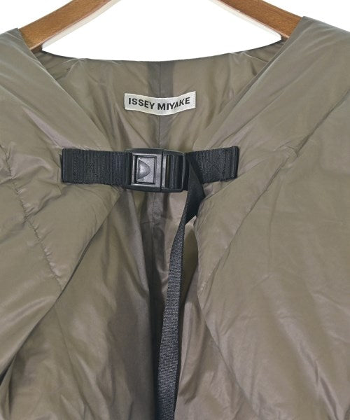 ISSEY MIYAKE 羽絨夾克/背心