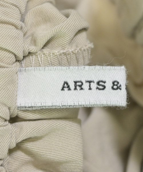 ARTS&SCIENCE 剪裁褲
