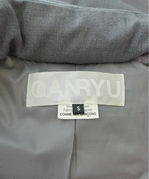 GANRYU 羽絨夾克/背心