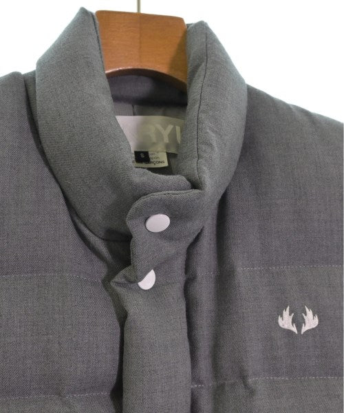 GANRYU 羽絨夾克/背心