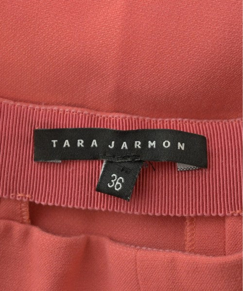 TARA JARMON 膝上裙